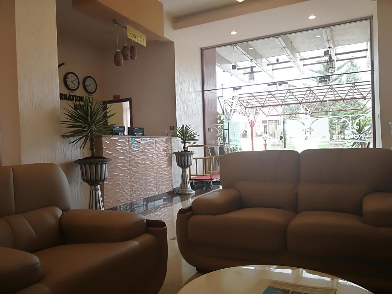 Ye Afoli International Hotel Аддис-Абеба Экстерьер фото